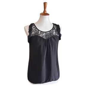 Y2K Black Silk Sleeveless Blouse – Lace Yoke & Ruffle Trim – Size S